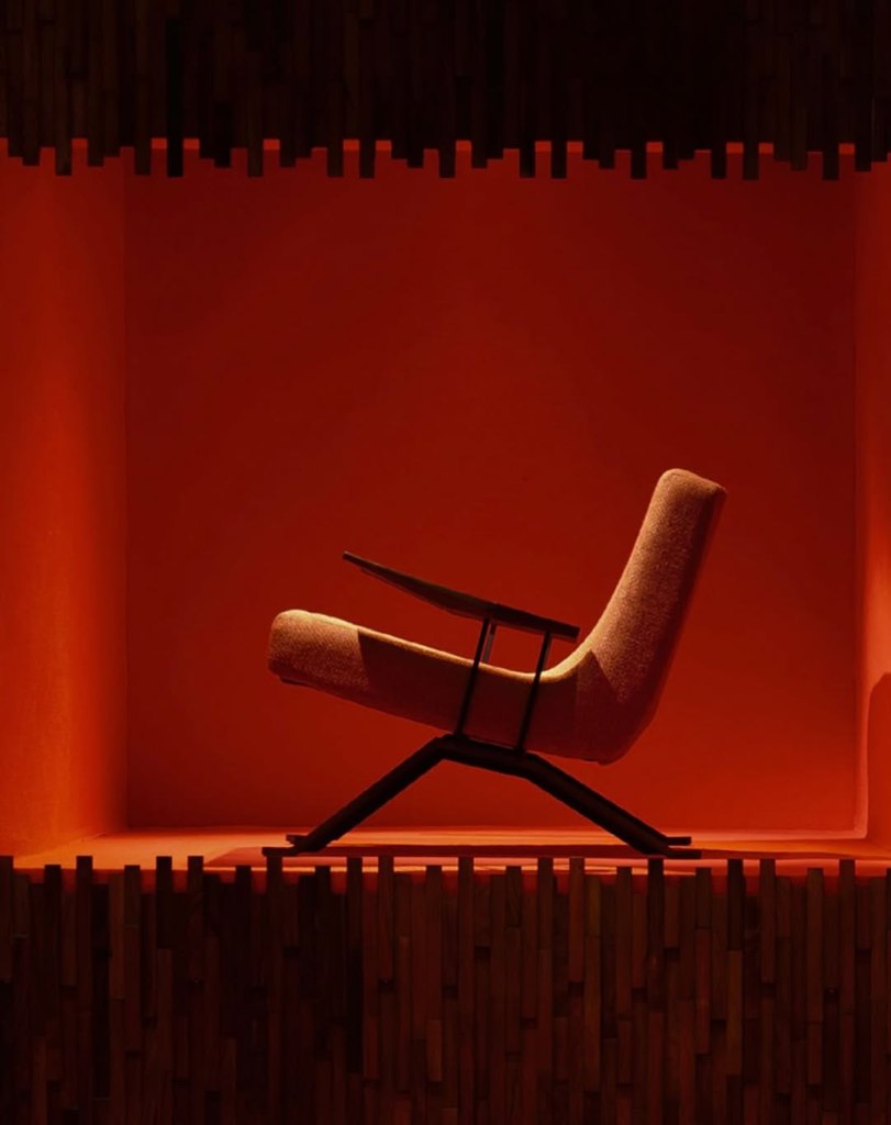 Modern Brazilian armchair designed by Percival Lafer displayed at SP-Arte São Paulo
